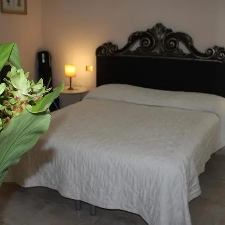 Borgo Antico Santa Lucia 3*