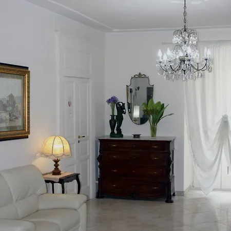 Borgo Antico Santa Lucia Bed & Breakfast