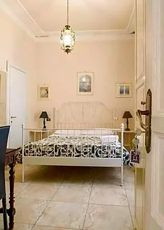 Bed and breakfast Borgo Antico Santa Lucia 3*